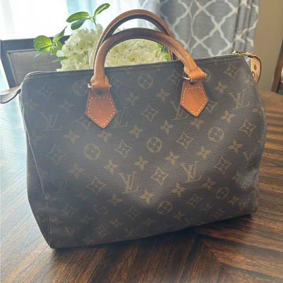 Louis Vuitton Speedy 30 - Picture 2 of 9